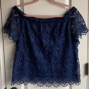 a.n.a Blue Lace On/Off Shoulder Sleeve Crop Top